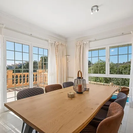 La Perla By Interhome Fanadix