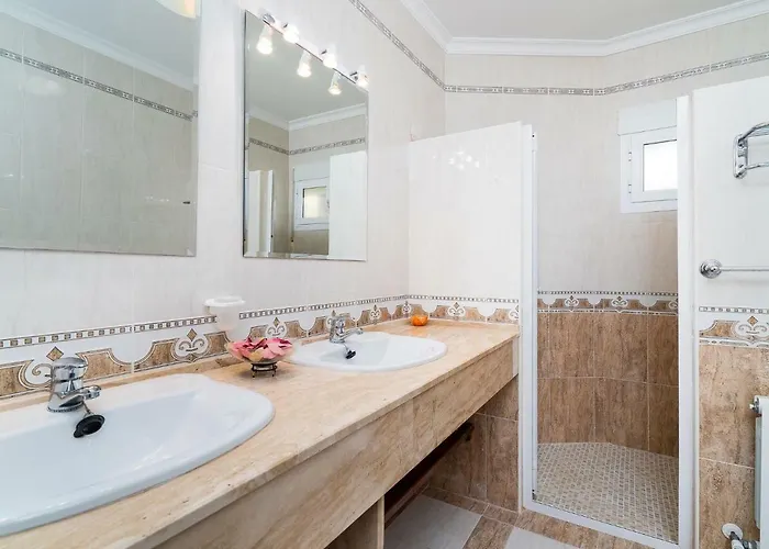La Perla By Interhome * Fanadix